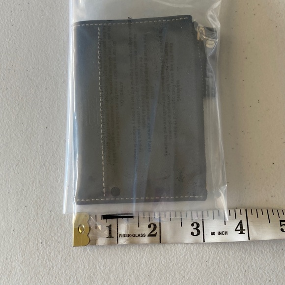 Coach Sleek Black Key & Card Holder - Picture 7 of 7